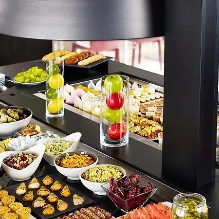 Hotell Campanile Aeroport Lingolsheim