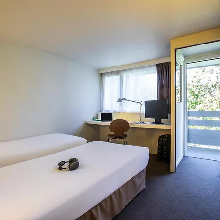 Otel Campanile Aeroport Lingolsheim 3*