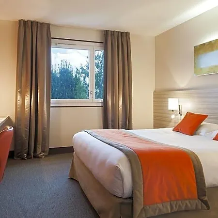 Campanile Aéroport Lingolsheim 3*