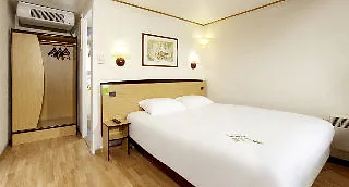 Campanile Aeroport Lingolsheim Hotell 3*