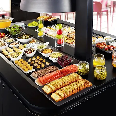 مطار كامبانايل لينغولزهايم فندق ستراسبورغ