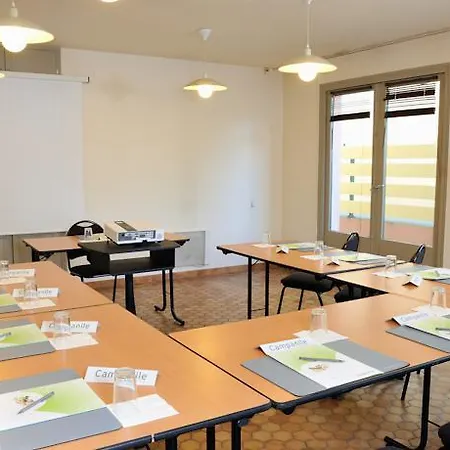 Campanile Aeroport Lingolsheim Hotel 3*