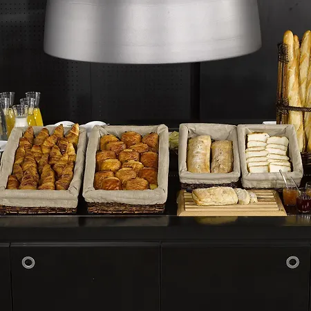 Hotel Campanile Aeroport Lingolsheim 3*