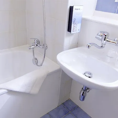 Campanile Aeroport Lingolsheim 3*